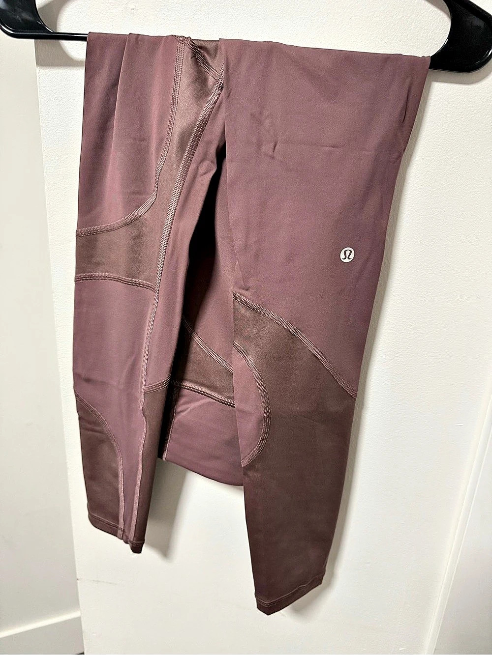 lululemon Leggings in  Size 4 Never worn